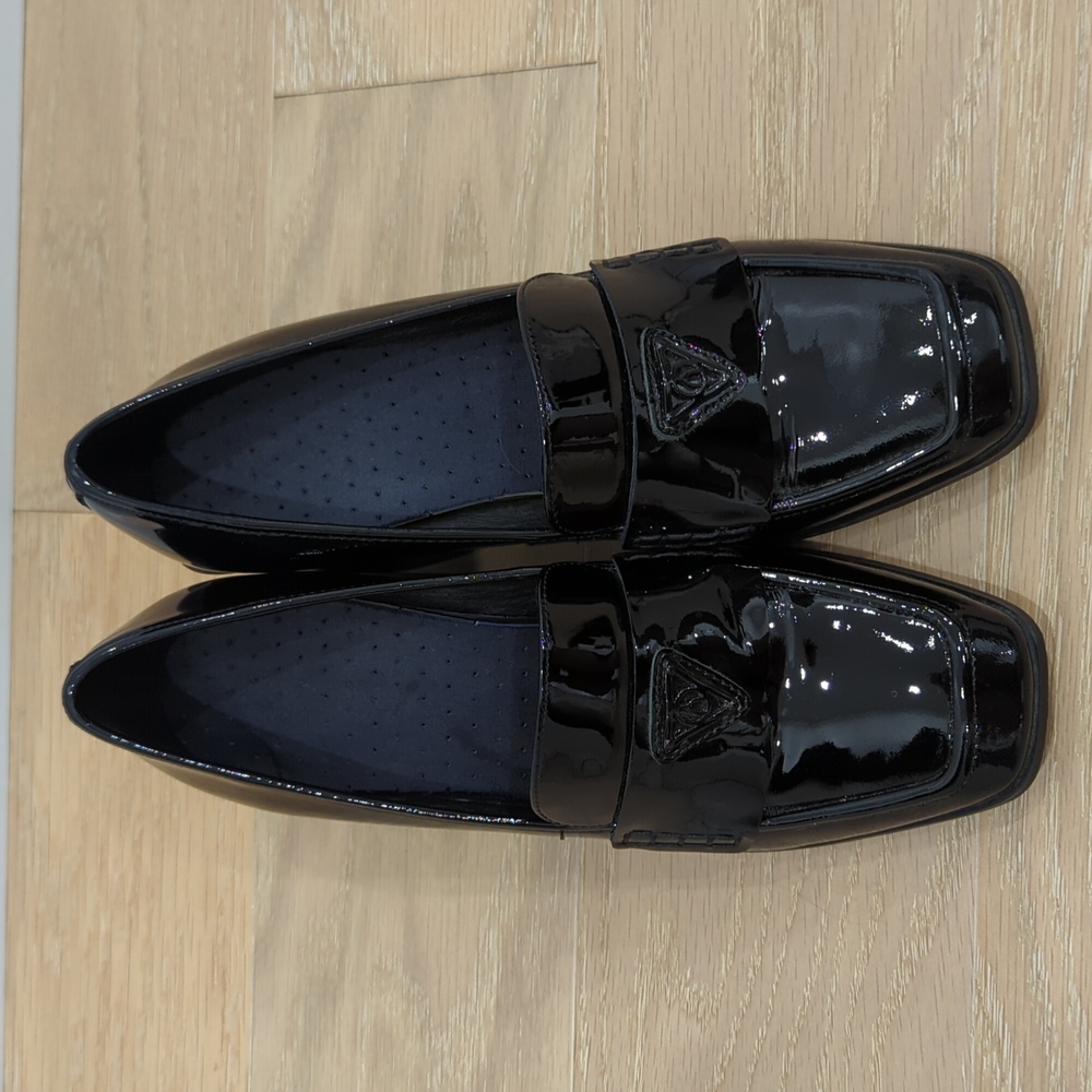 Wishbone Patent Leather Chunk Heels